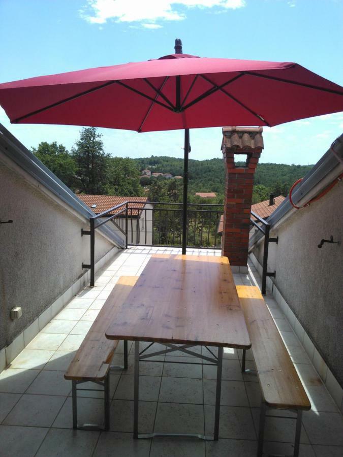 Viki Apartment Kastav Luaran gambar